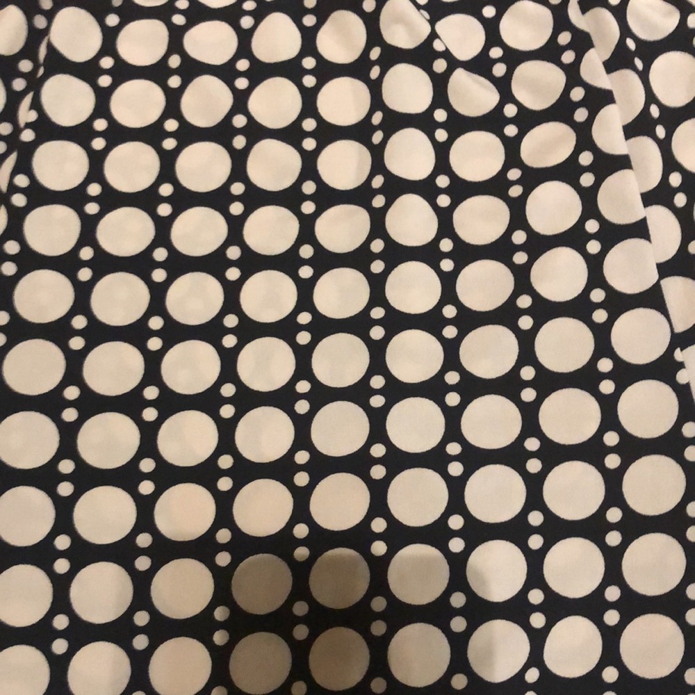 Black and Cream skater skirt circles Size M - Picture 3 of 7